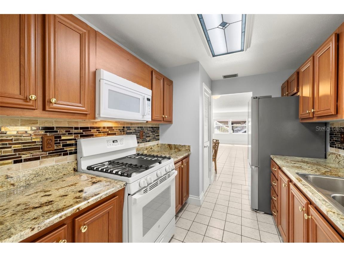 10038 62nd Terrace N #1 Saint Petersburg FL 33708 TB8356544 image3