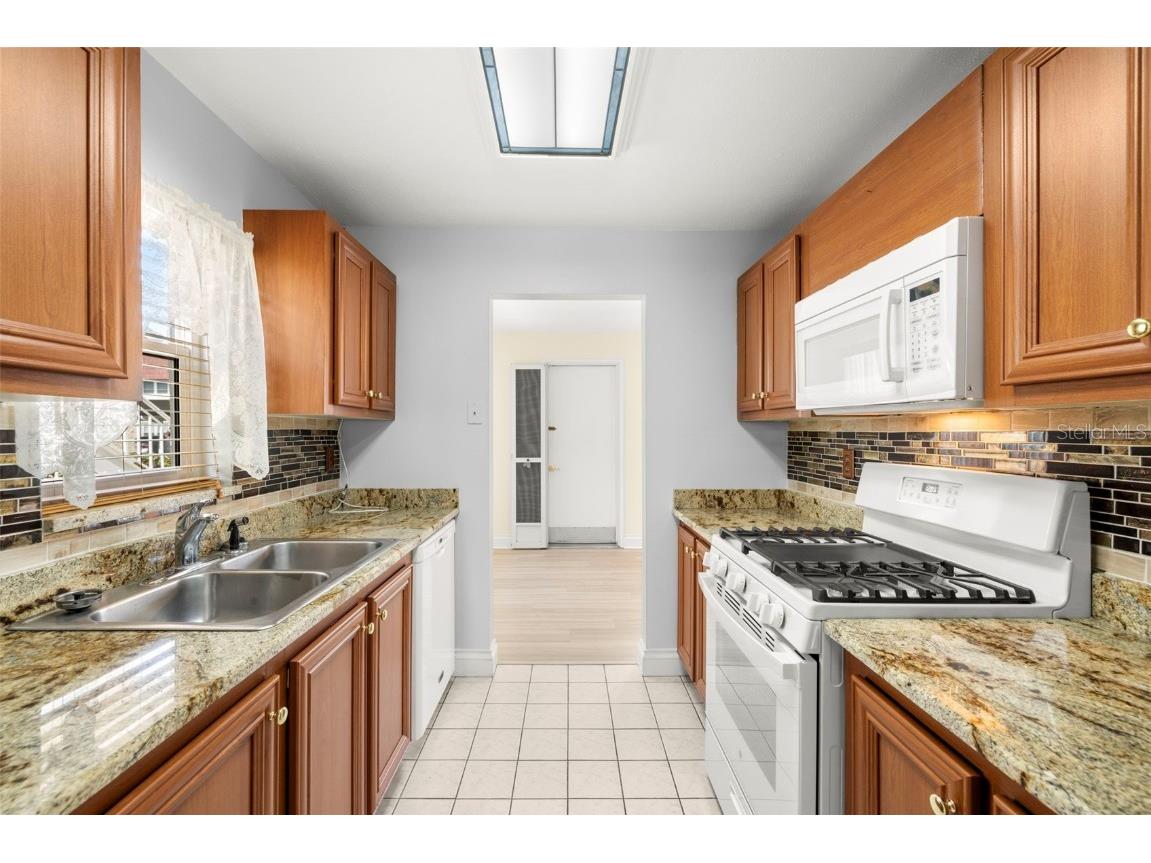 10038 62nd Terrace N #1 Saint Petersburg FL 33708 TB8356544 image7