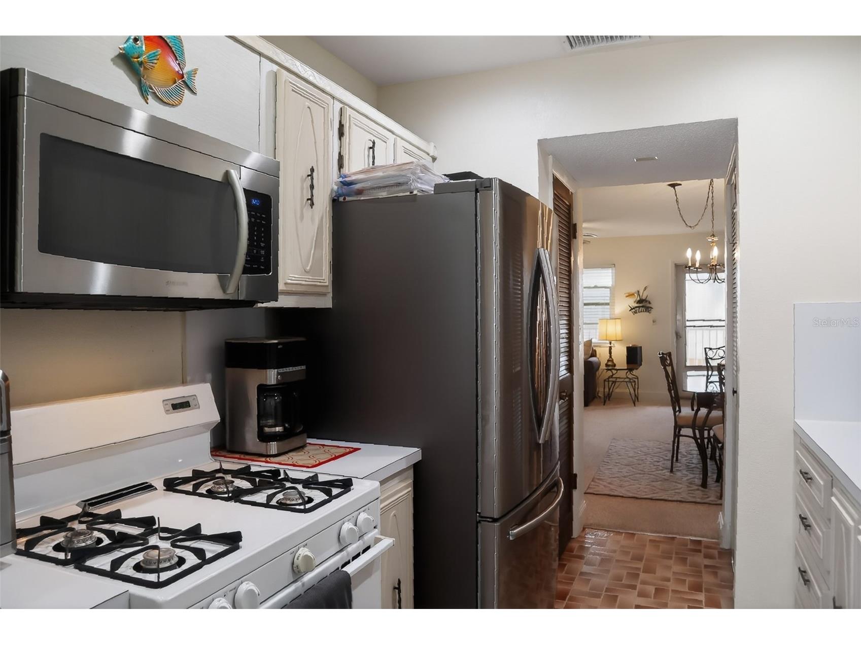10038 62nd Terrace N #15 Saint Petersburg FL 33708 TB8513071 image20