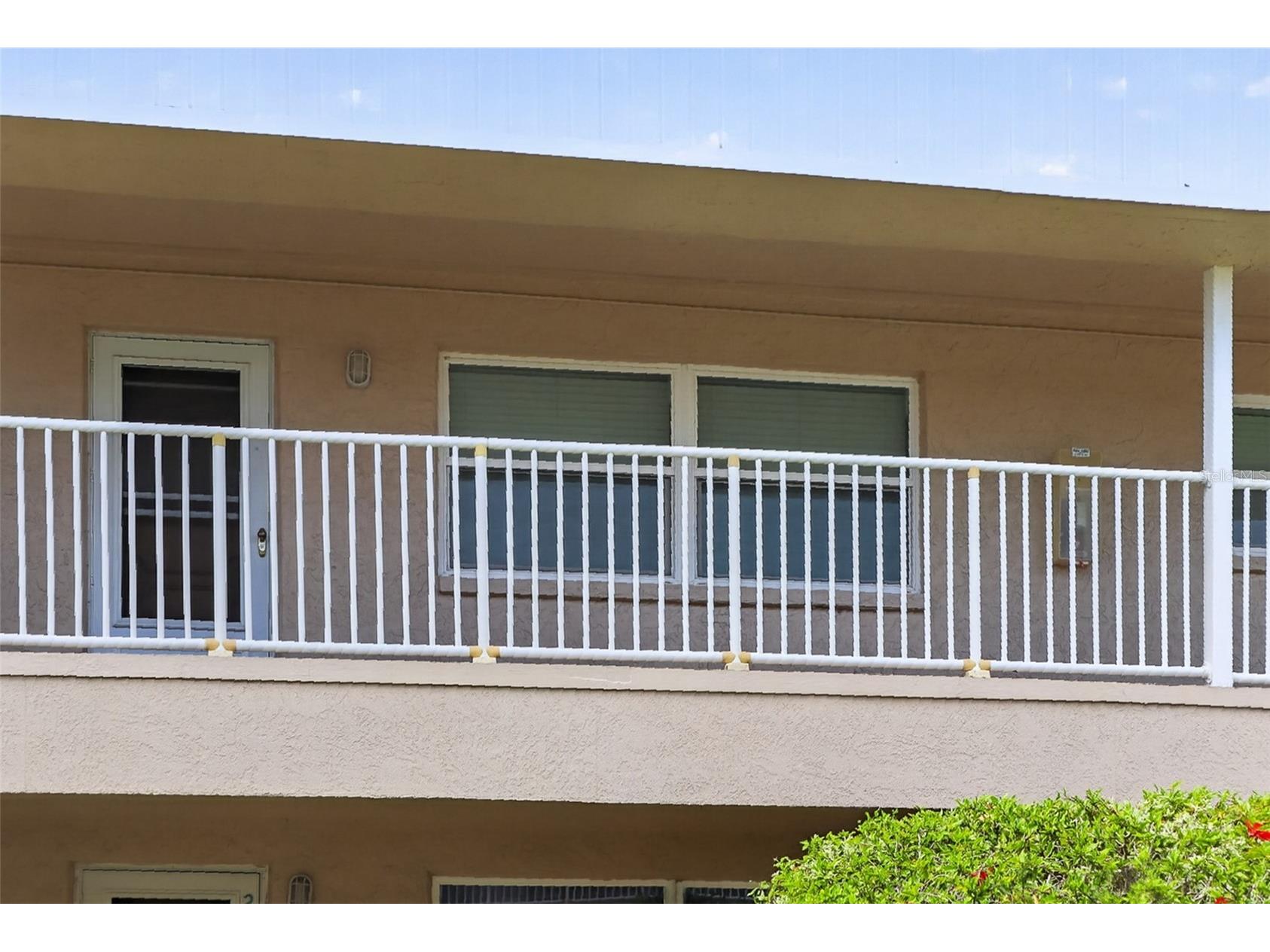 10038 62nd Terrace N #15 Saint Petersburg FL 33708 TB8513071 image3