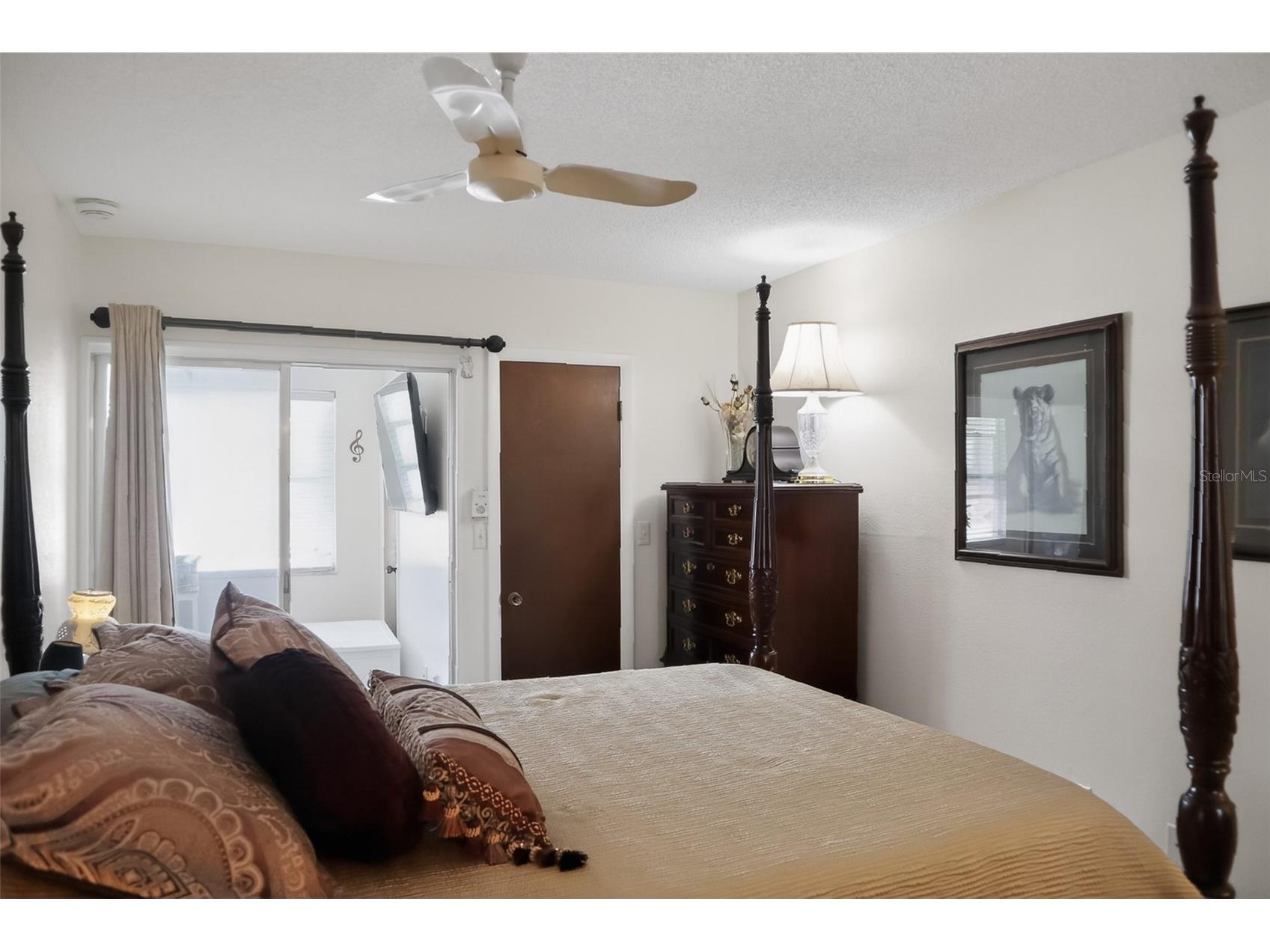 10038 62nd Terrace N #15 Saint Petersburg FL 33708 TB8513071 image30