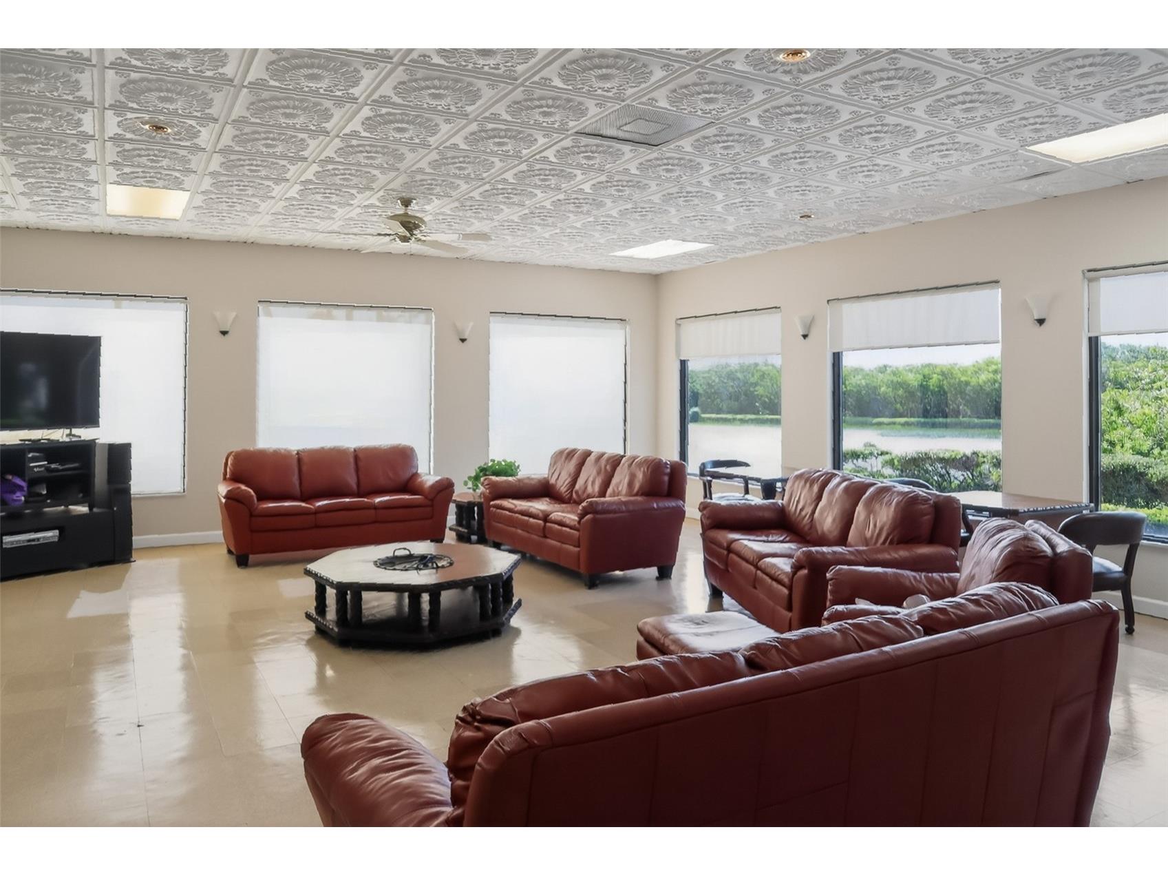 10038 62nd Terrace N #15 Saint Petersburg FL 33708 TB8513071 image49