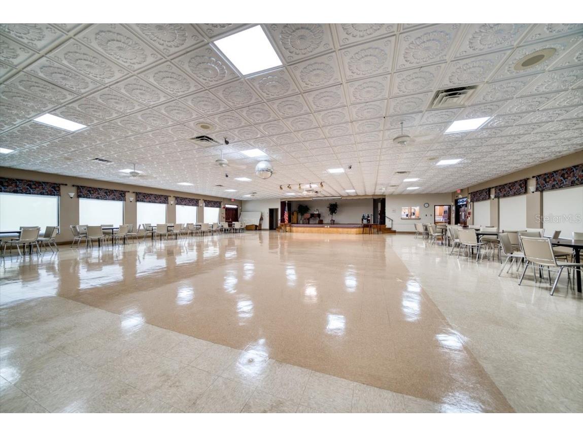 10038 62nd Terrace N #17 Saint Petersburg FL 33708 TB8390169 image27