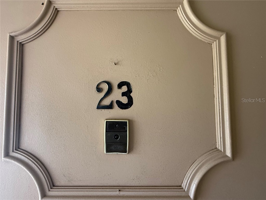 10038 62nd Terrace N #23 Seminole FL 33708 TB8446219 image2