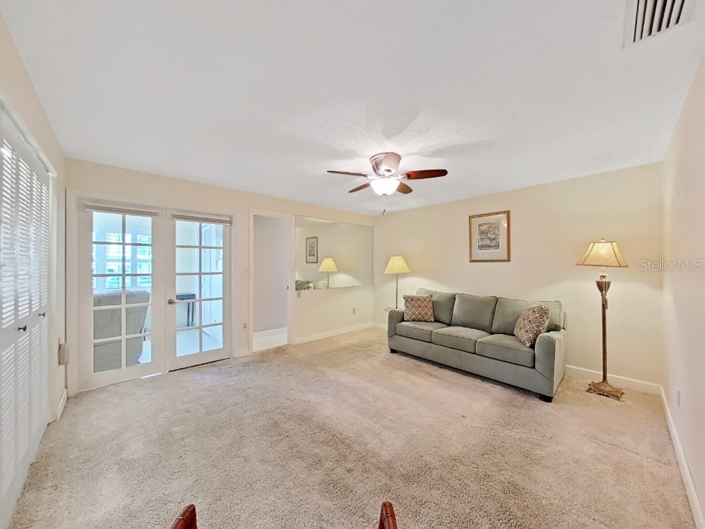 10038 62nd Terrace N #8 Saint Petersburg FL 33708 TB8428604 image14