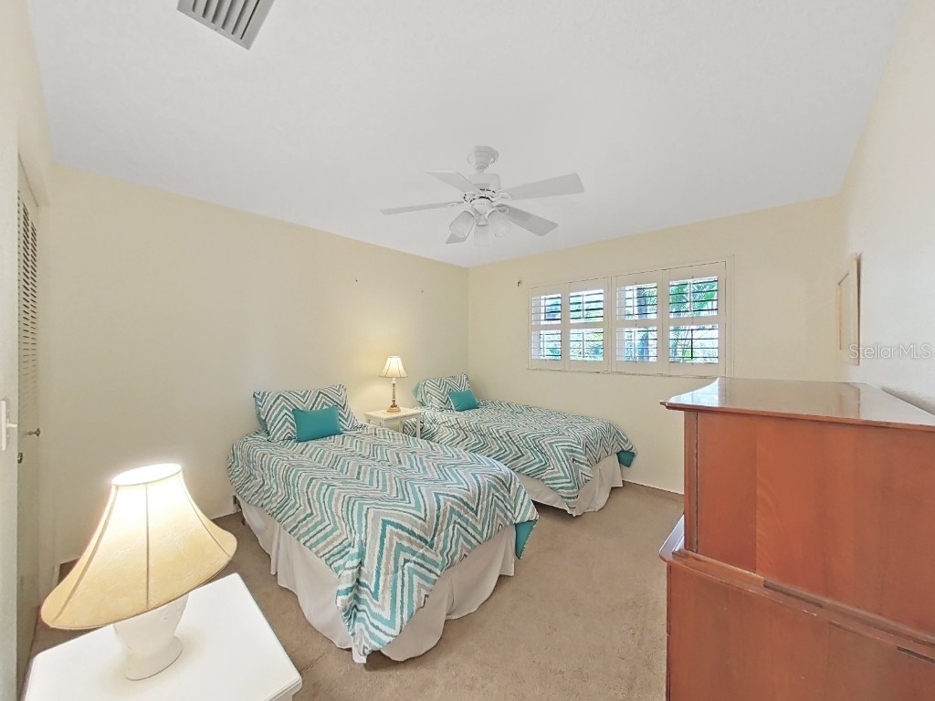 10038 62nd Terrace N #8 Saint Petersburg FL 33708 TB8428604 image17