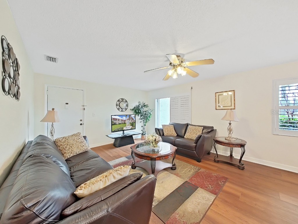 10038 62nd Terrace N #8 Saint Petersburg FL 33708 TB8428604 image5