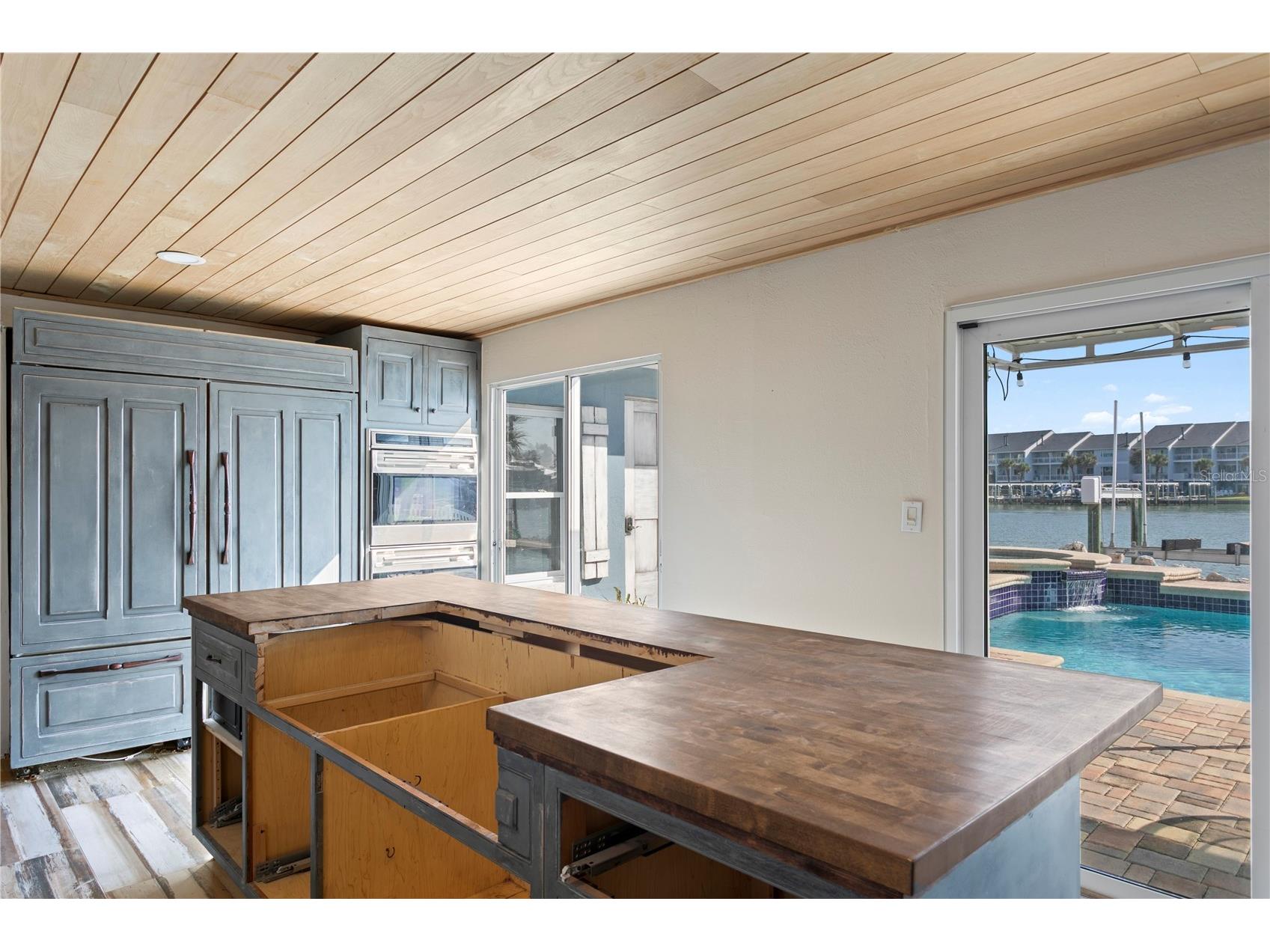 10038 S Yacht Club Drive Treasure Island FL 33706 - BOCA CIEGA BAY TB8532610 image12