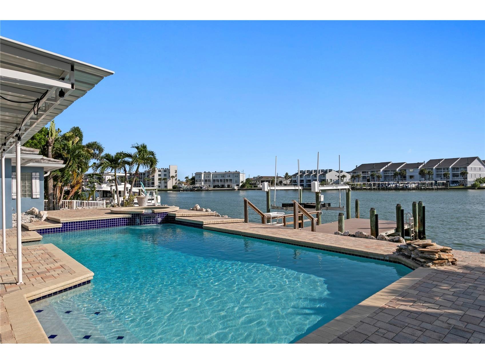 10038 S Yacht Club Drive Treasure Island FL 33706 - BOCA CIEGA BAY TB8532610 image22