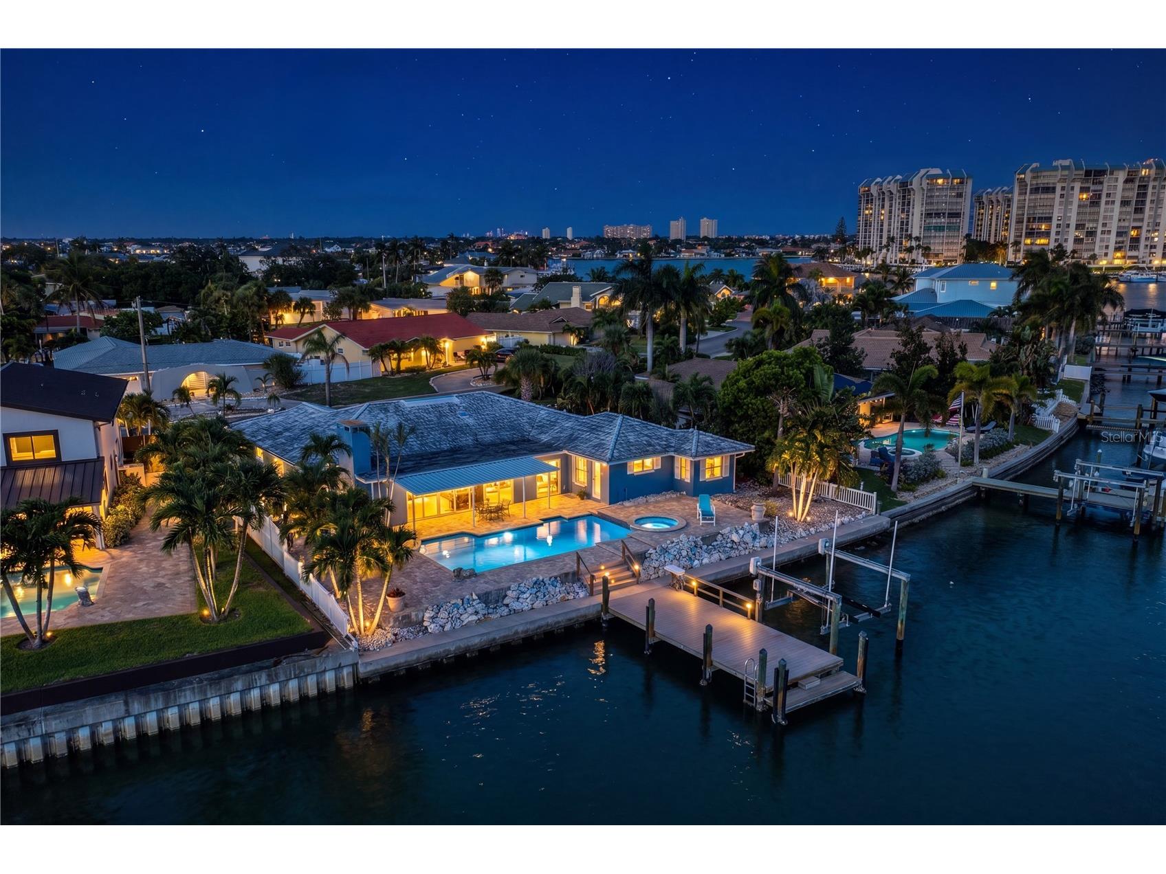 10038 S Yacht Club Drive Treasure Island FL 33706 - BOCA CIEGA BAY TB8532610 image4