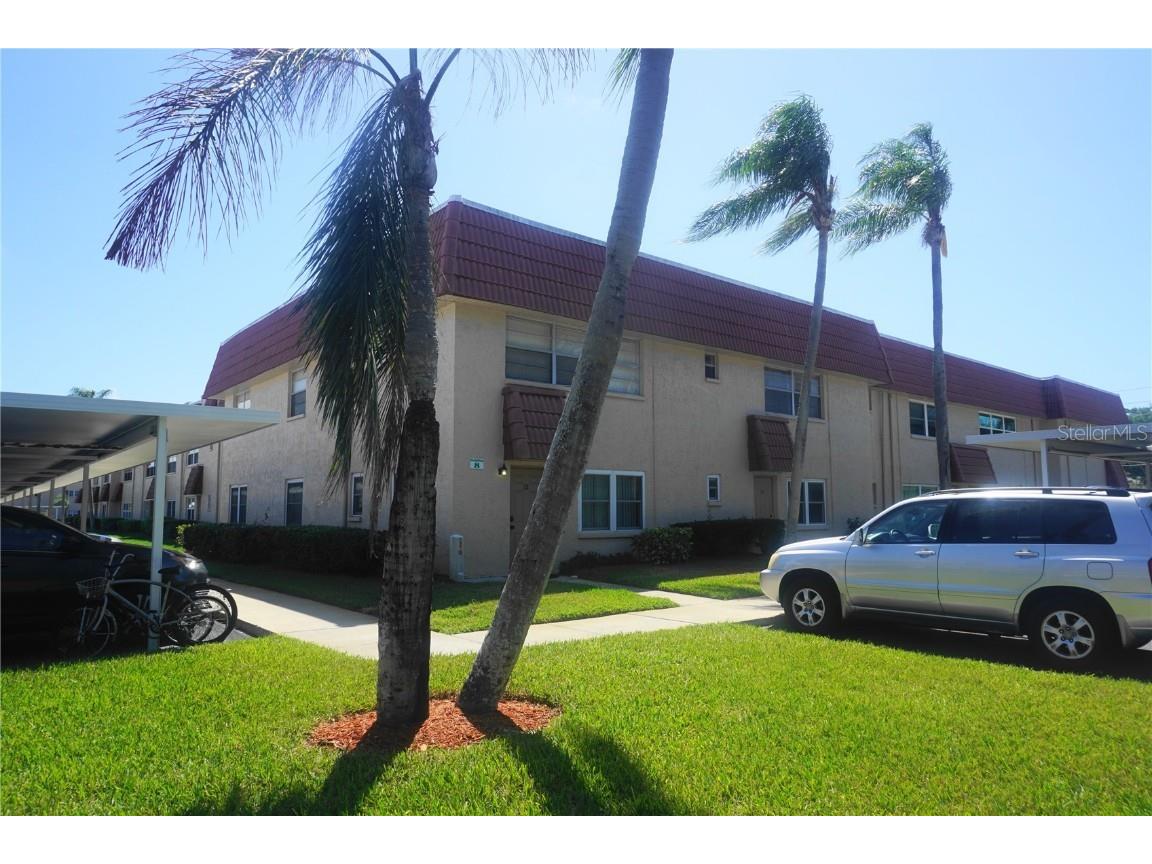 10039 62nd Avenue N #18 Saint Petersburg FL 33708 U8246242 image1