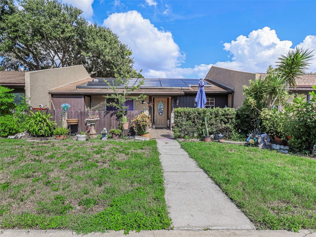 10039 88th Street Seminole FL 33777 TB8428895 image1