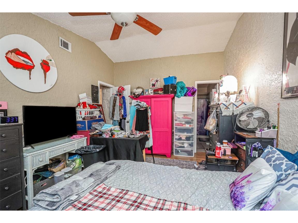 10039 88th Street Seminole FL 33777 TB8428895 image19