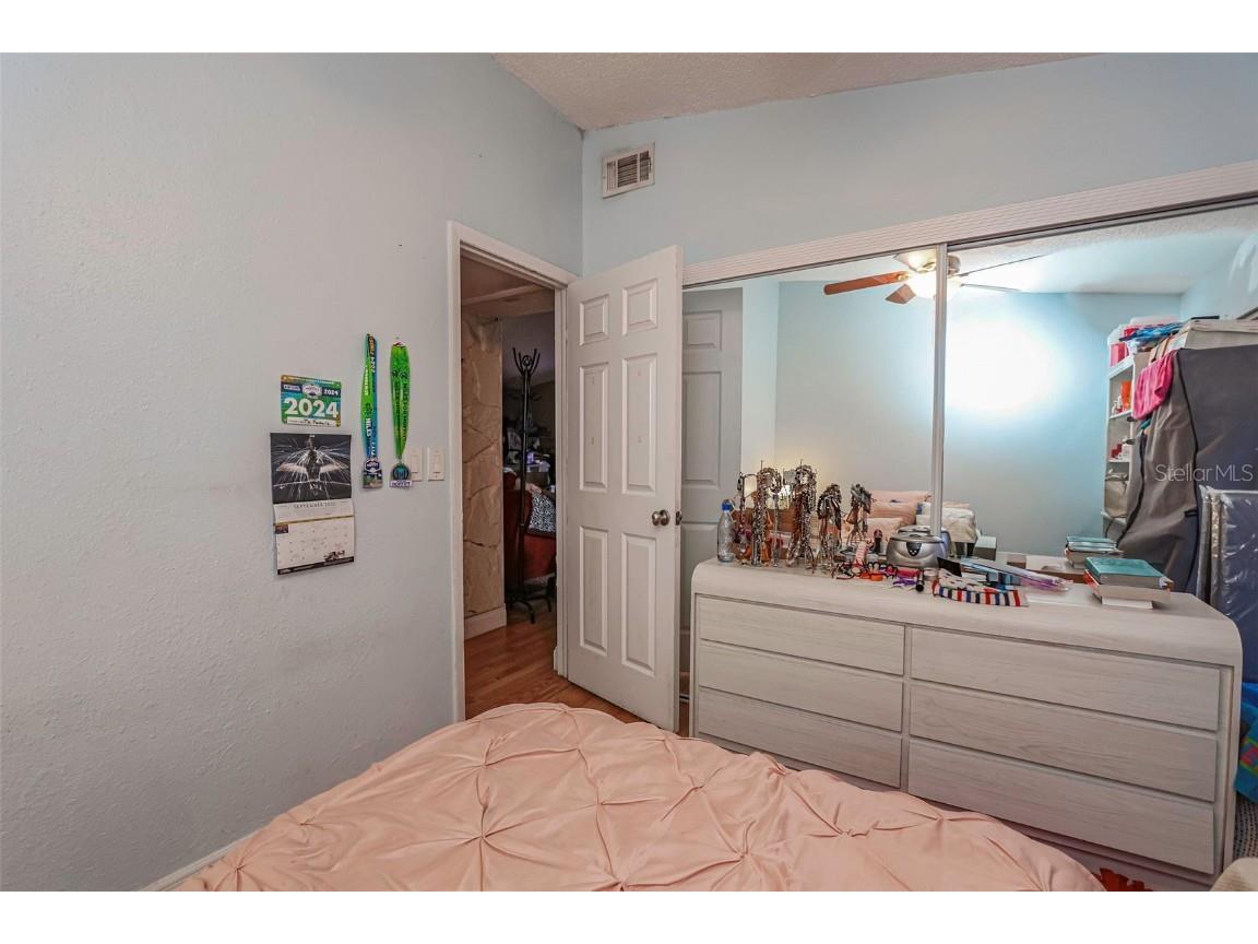 10039 88th Street Seminole FL 33777 TB8428895 image27