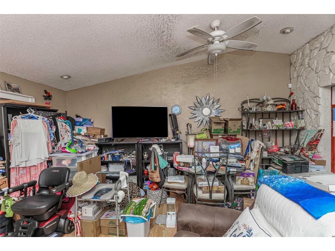 10039 88th Street Seminole FL 33777 TB8428895 image6