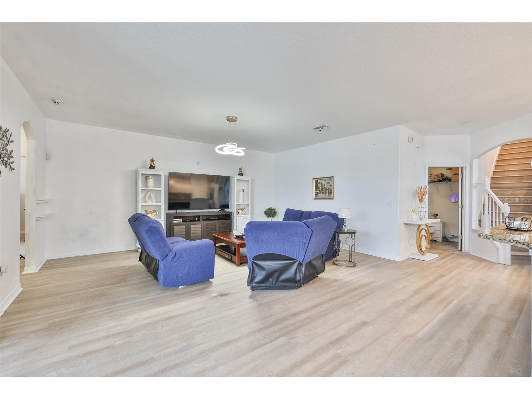 10039 Smarty Jones Drive Ruskin FL 33573 TB8480417 image12