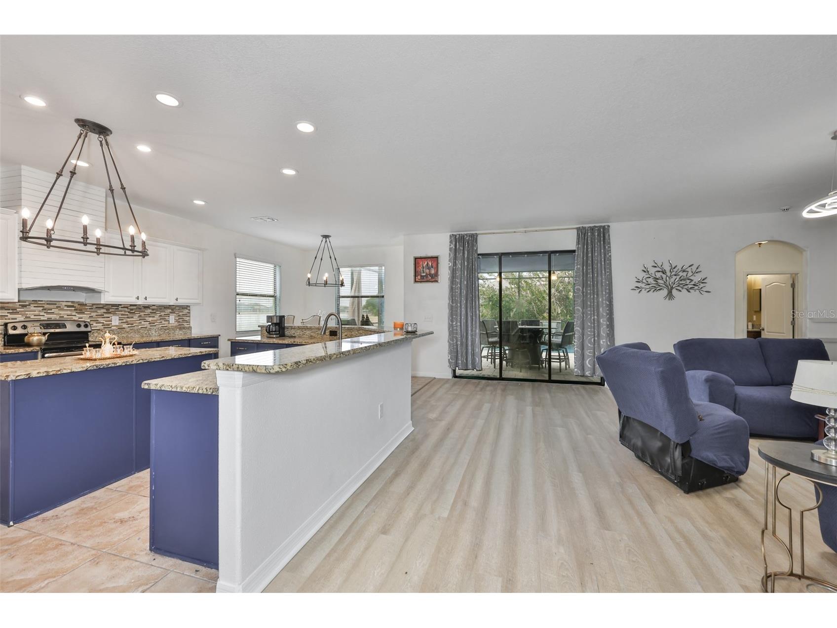 10039 Smarty Jones Drive Ruskin FL 33573 TB8480417 image13