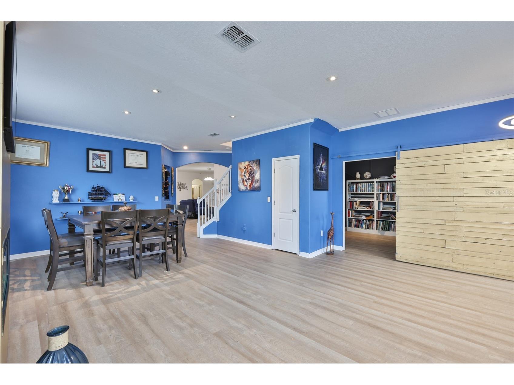 10039 Smarty Jones Drive Ruskin FL 33573 TB8480417 image7