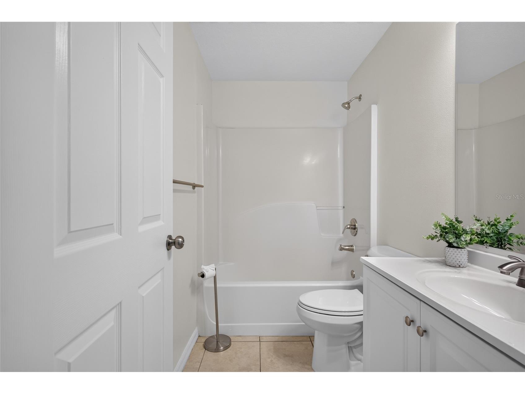 1004 17th Avenue W Bradenton FL 34205 TB8525830 image10
