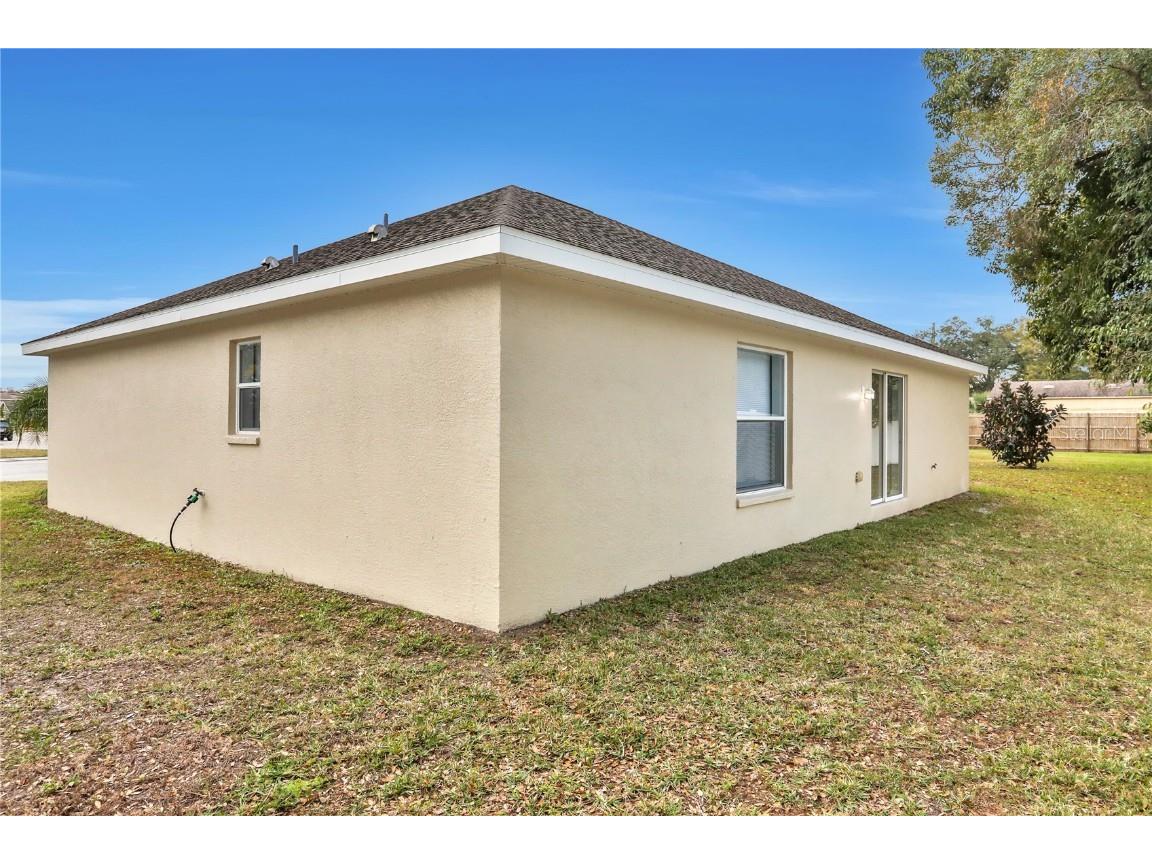 1004 42nd Terrace E Bradenton FL 34208 A4525020 image32