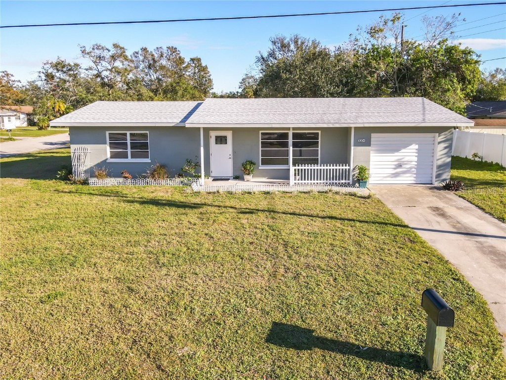 1004 65th Street E Bradenton FL 34208 A4553715 image1