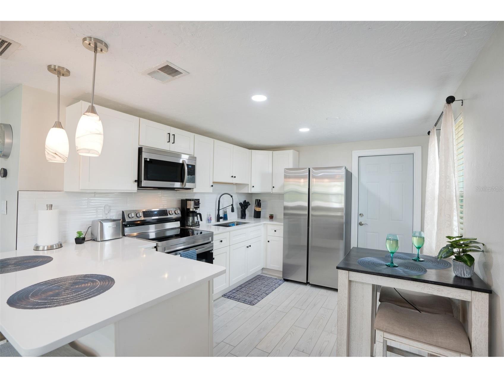 1004 67th Avenue W Bradenton FL 34207 A4682691 image13