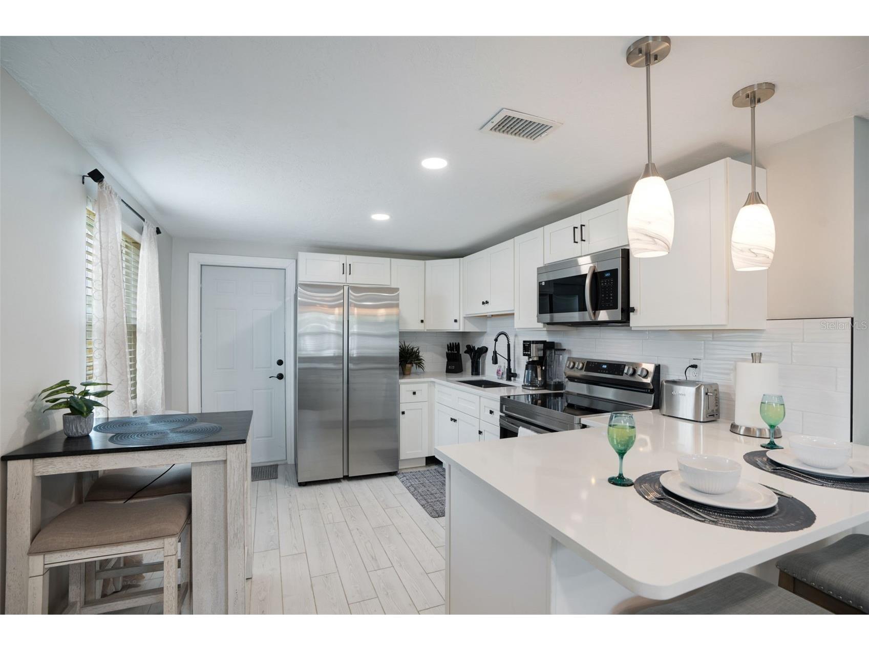 1004 67th Avenue W Bradenton FL 34207 A4682691 image35
