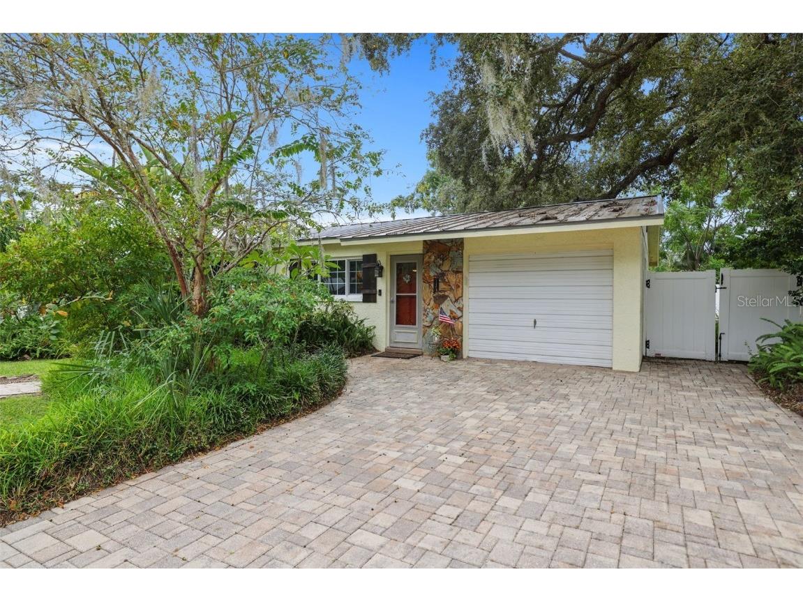 1004 7th Street S Safety Harbor FL 34695 TB8436170 image1