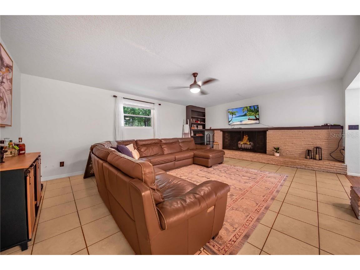 1004 Avenue G NE Winter Haven FL 33881 P4931111 image12