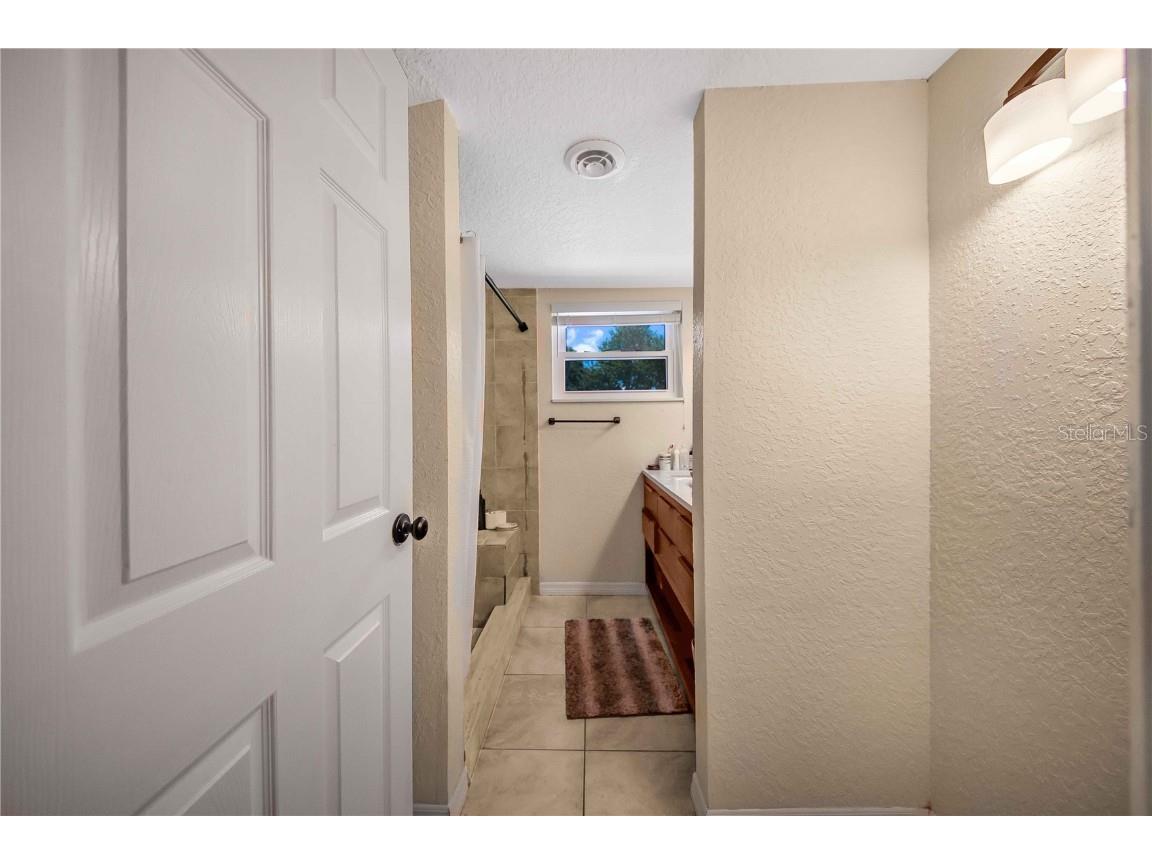 1004 Avenue G NE Winter Haven FL 33881 P4931111 image19