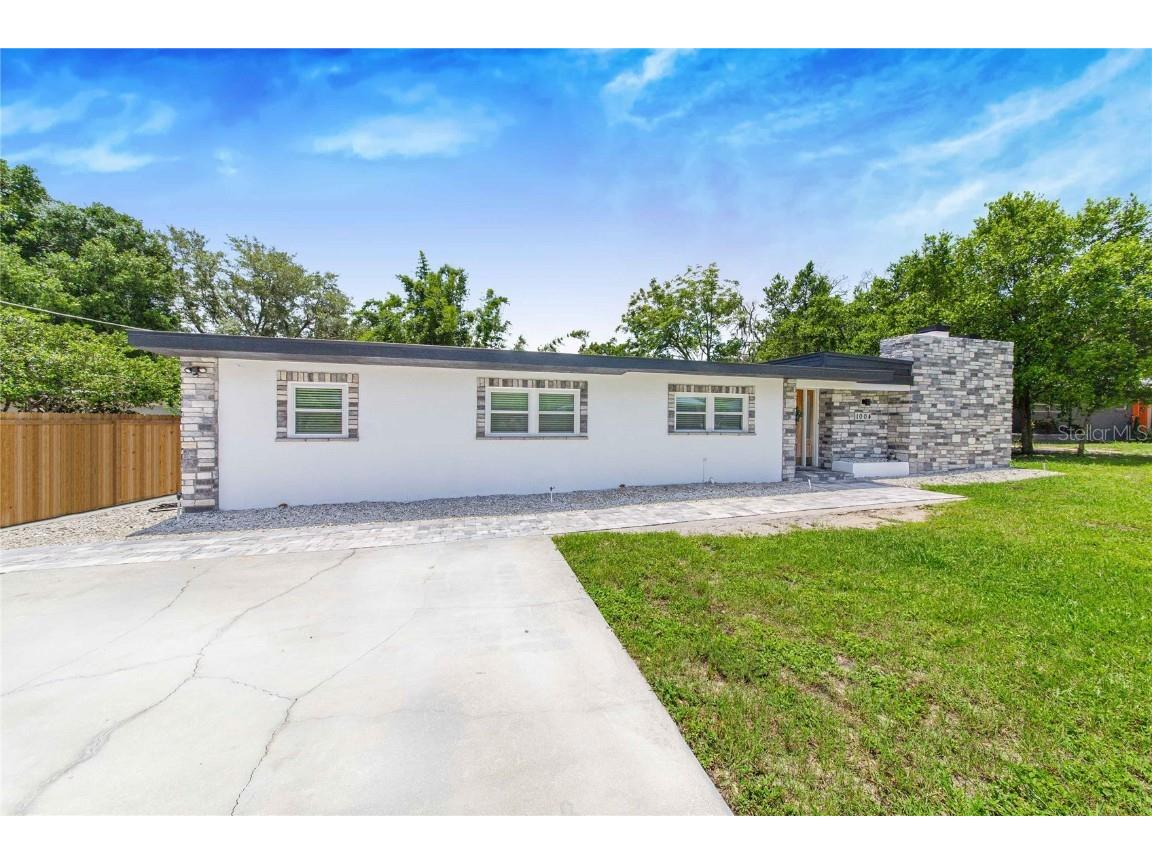 1004 Avenue G NE Winter Haven FL 33881 P4931111 image7