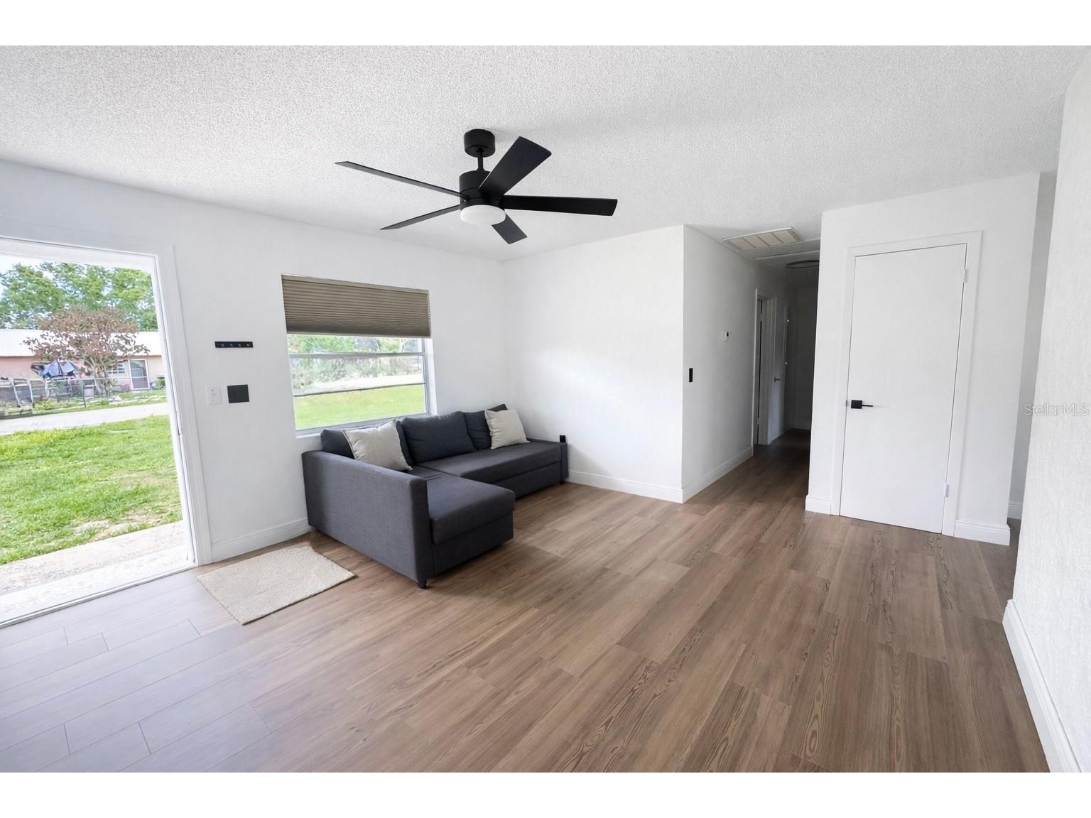 1004 Booker Avenue Sebring FL 33870 GC539413 image8