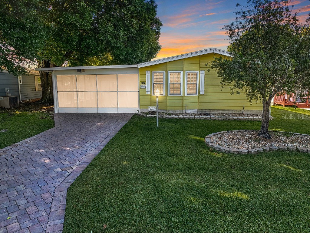 1004 Bowersox Drive The Villages FL 32159 G5081372 image1