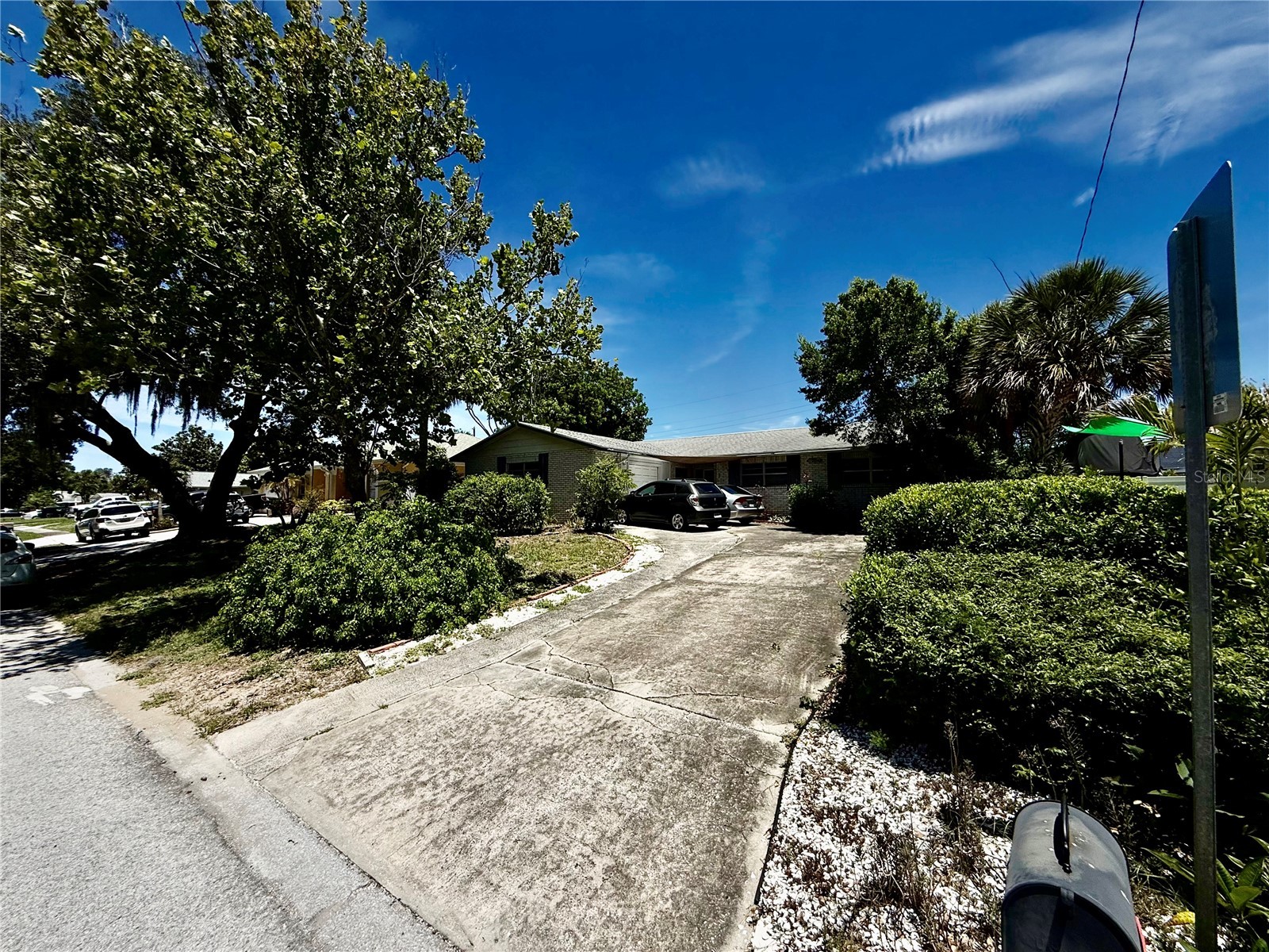 1004 Connecticut Road Tarpon Springs FL 34689 TB8516711 image1