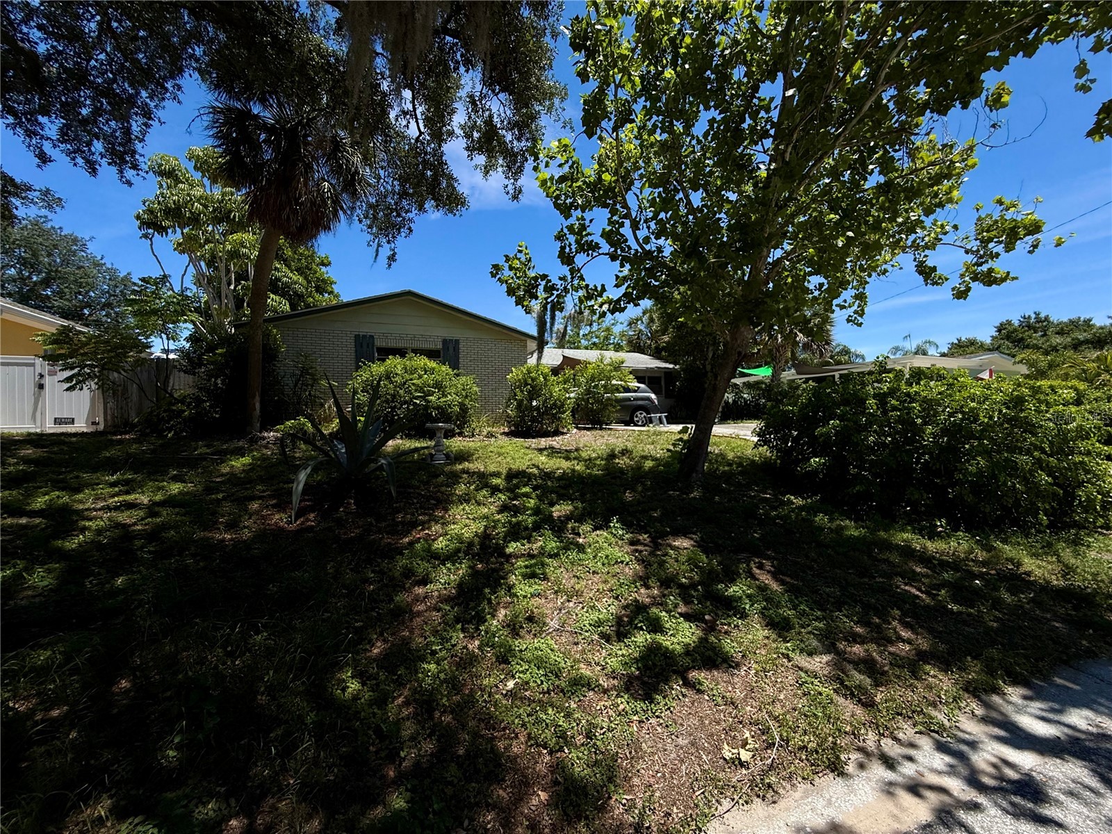 1004 Connecticut Road Tarpon Springs FL 34689 TB8516711 image2