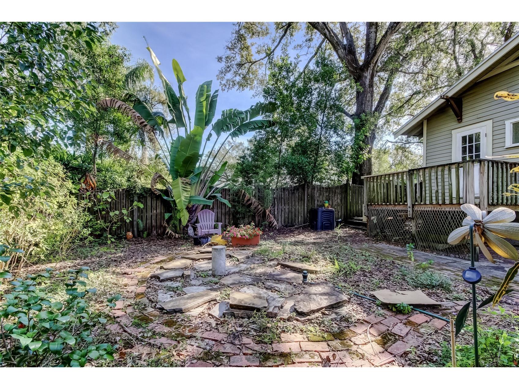 1004 E Crenshaw Street Tampa FL 33604 TB8468698 image42