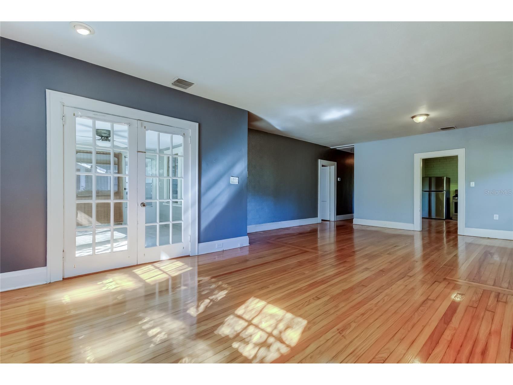1004 E Crenshaw Street Tampa FL 33604 TB8468698 image7