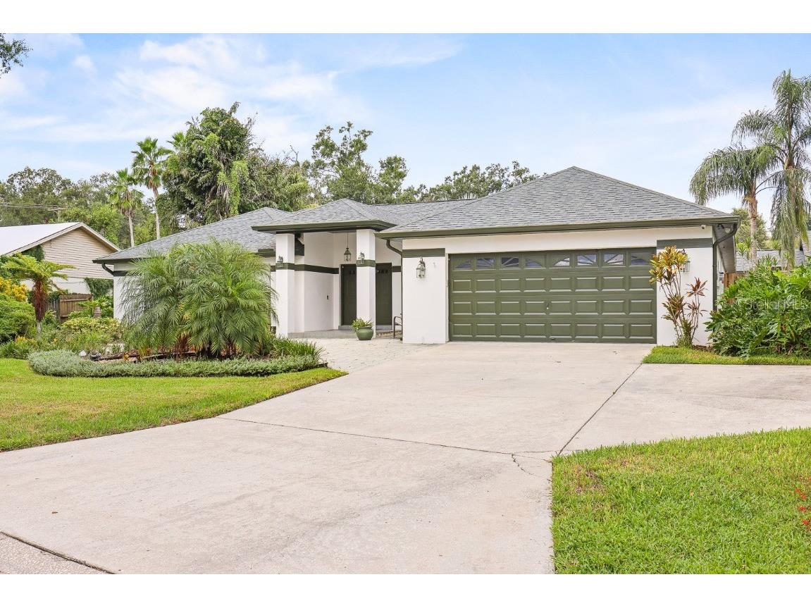1004 Hollyberry Court Brandon FL 33511 TB8377174 image1