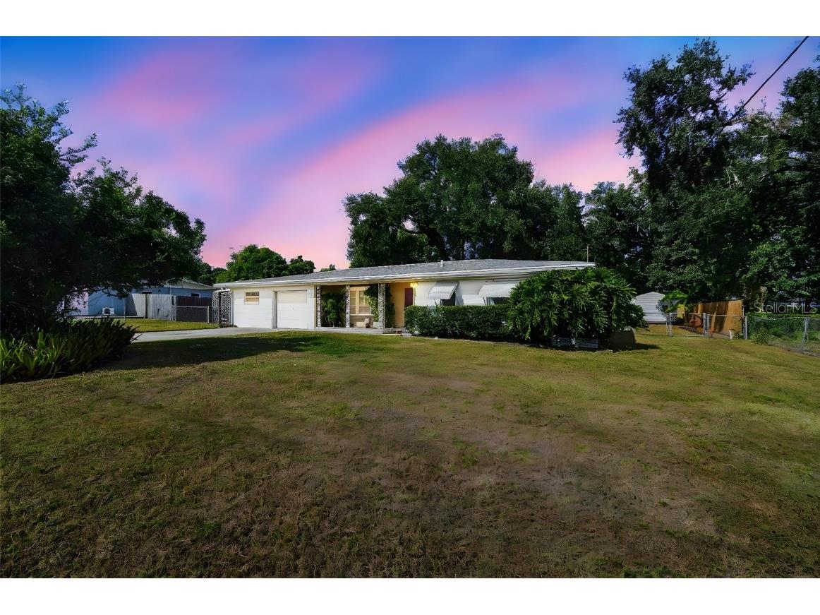 1004 Hummingbird Lane Brandon FL 33511 TB8446804 image1