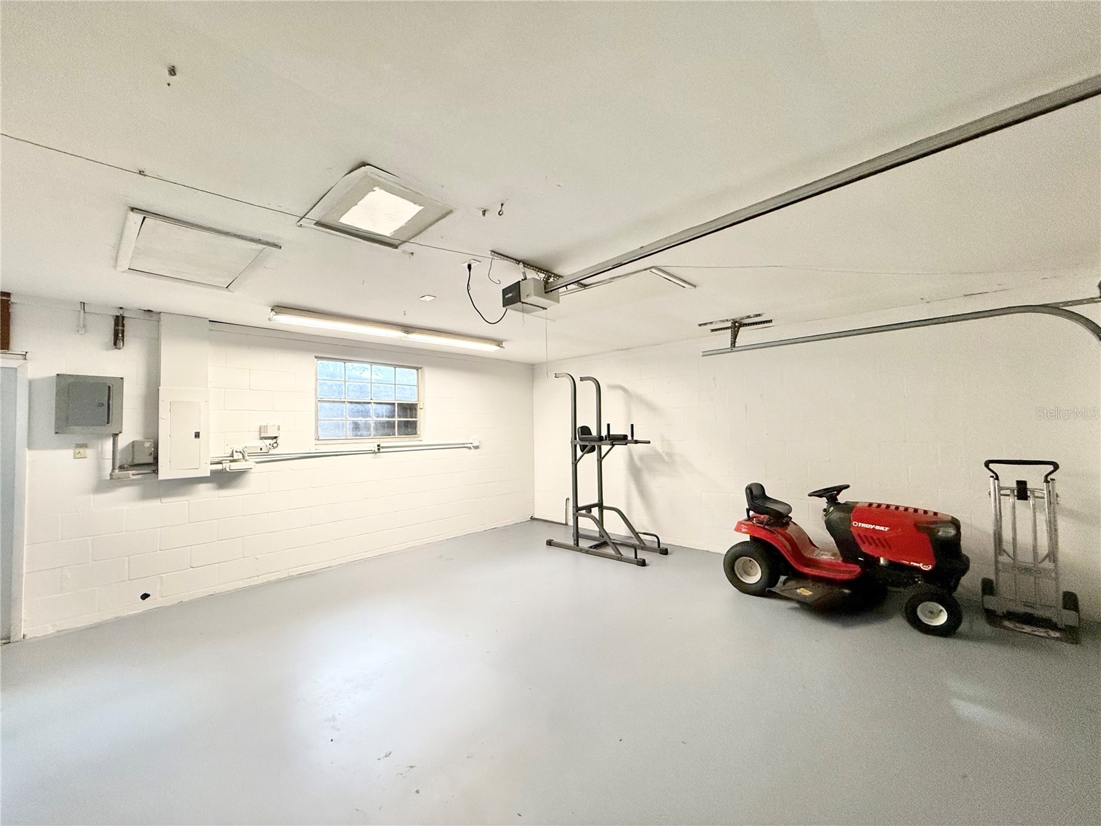 1004 Lake Charles Circle Lutz FL 33548 TB8459213 image51