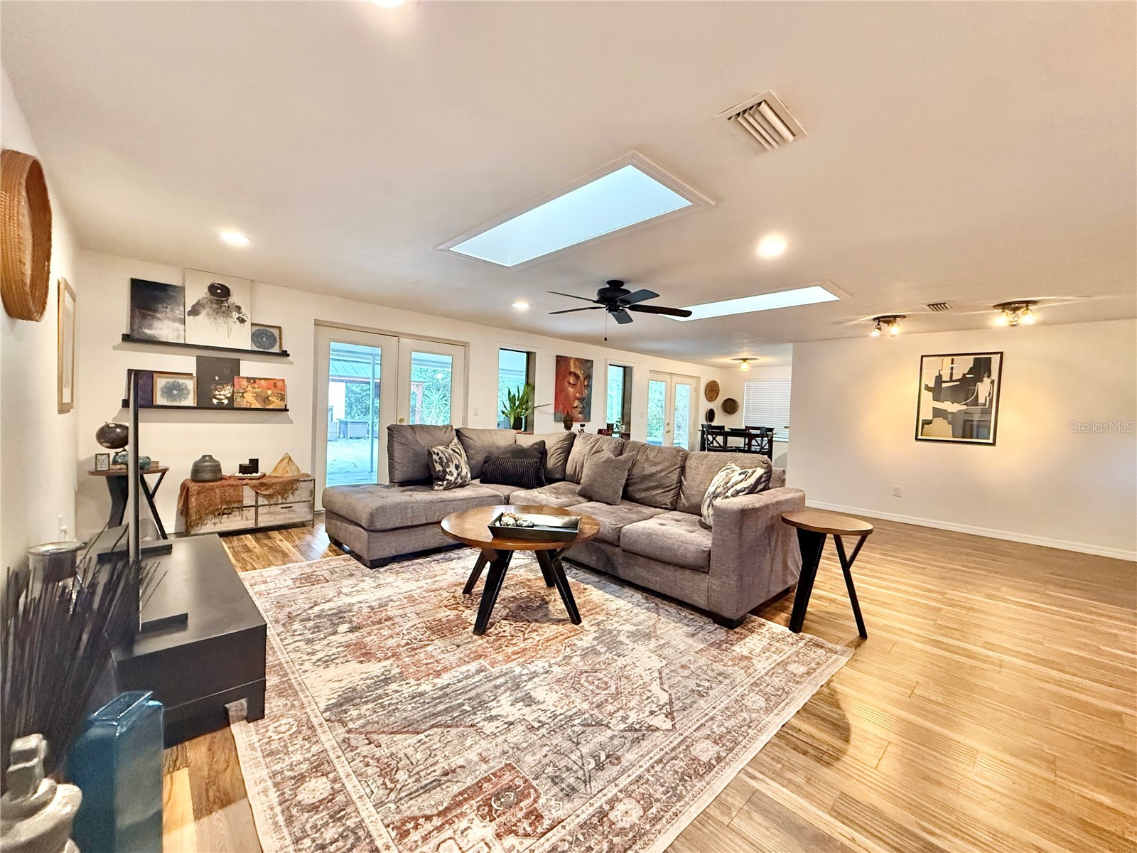 1004 Lake Charles Circle Lutz FL 33548 TB8459213 image7