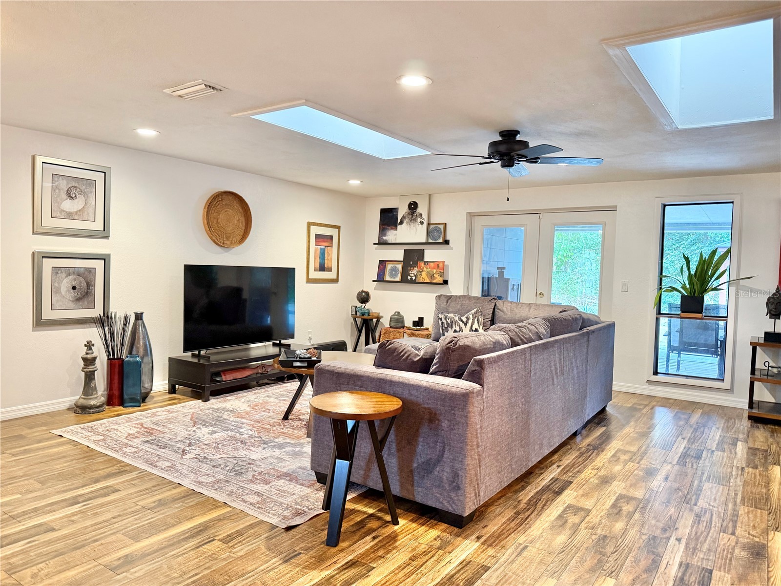 1004 Lake Charles Circle Lutz FL 33548 TB8459213 image9