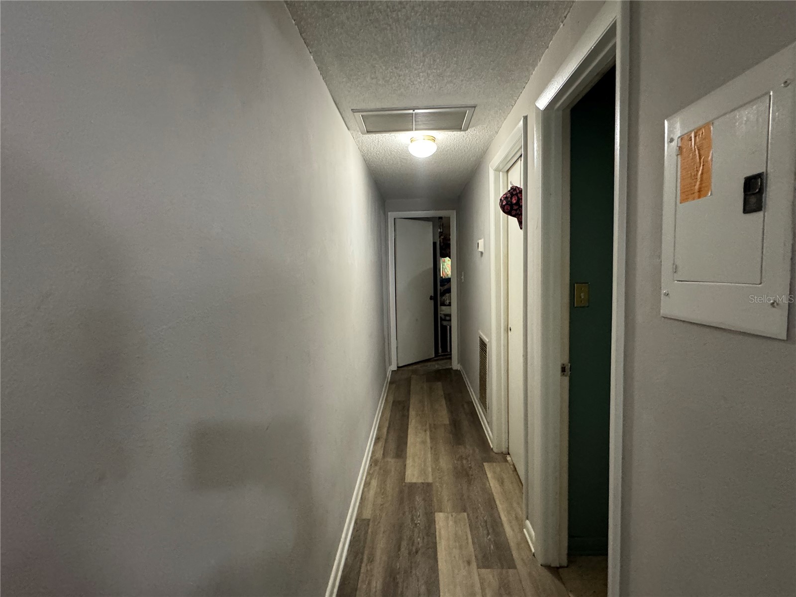 1004 Melrose Street Seffner FL 33584 TB8463924 image28