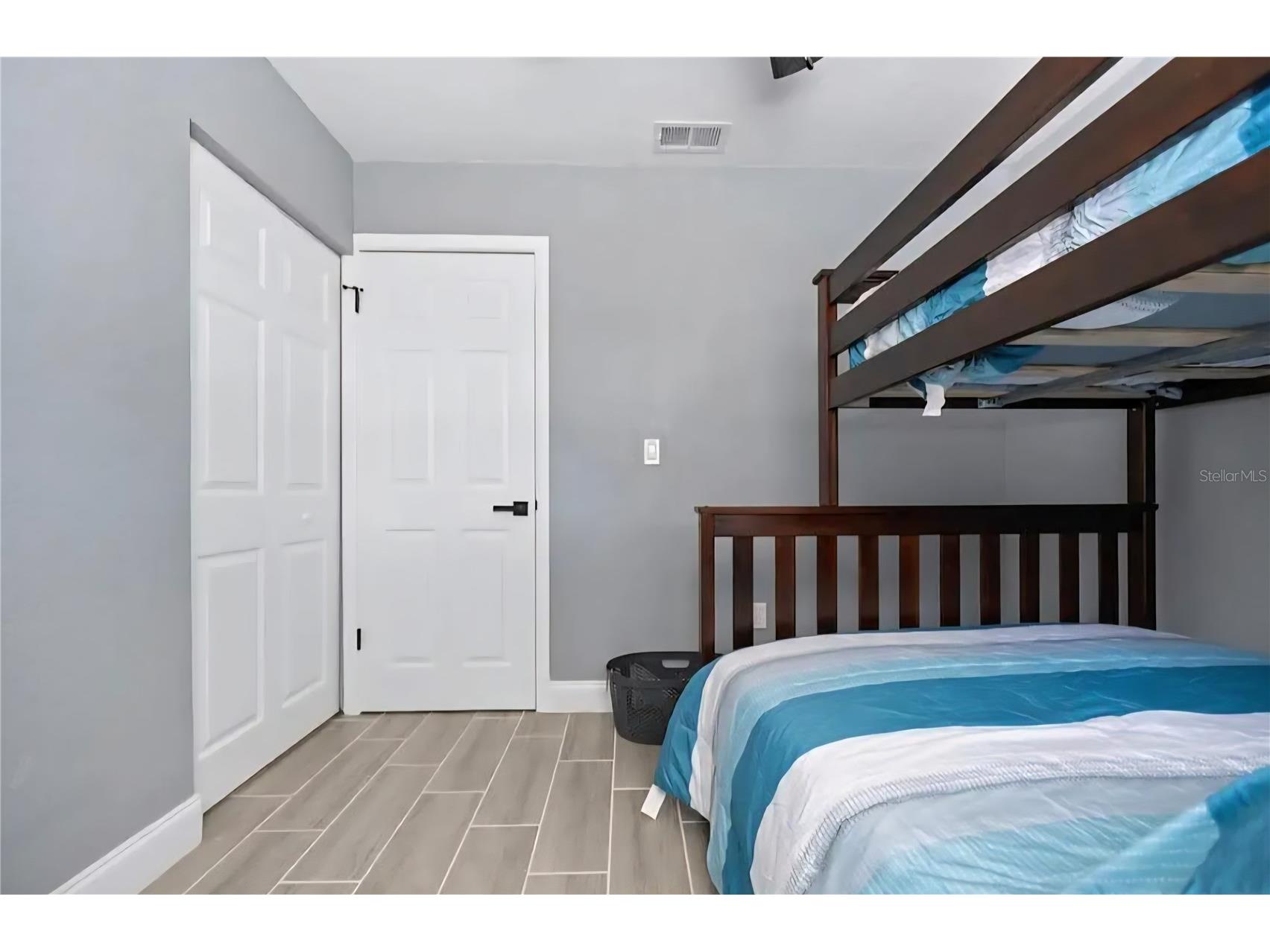 1004 N Betty Lane Clearwater FL 33755 TB8477676 image20