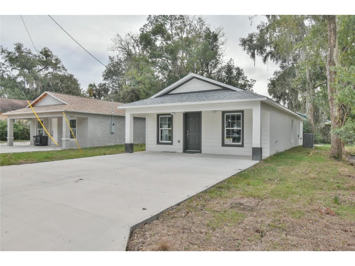 1004 NW 1st Street Ocala FL 34475 OM669067 image1