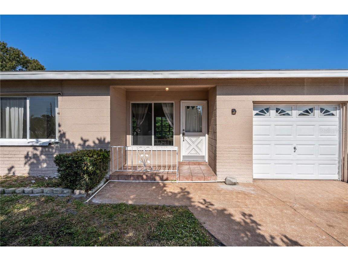 1004 Orlando Avenue Bradenton FL 34207 A4588468 image1