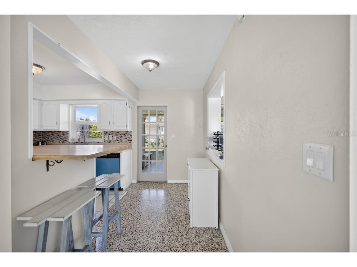 1004 Orlando Avenue Bradenton FL 34207 A4666408 image15