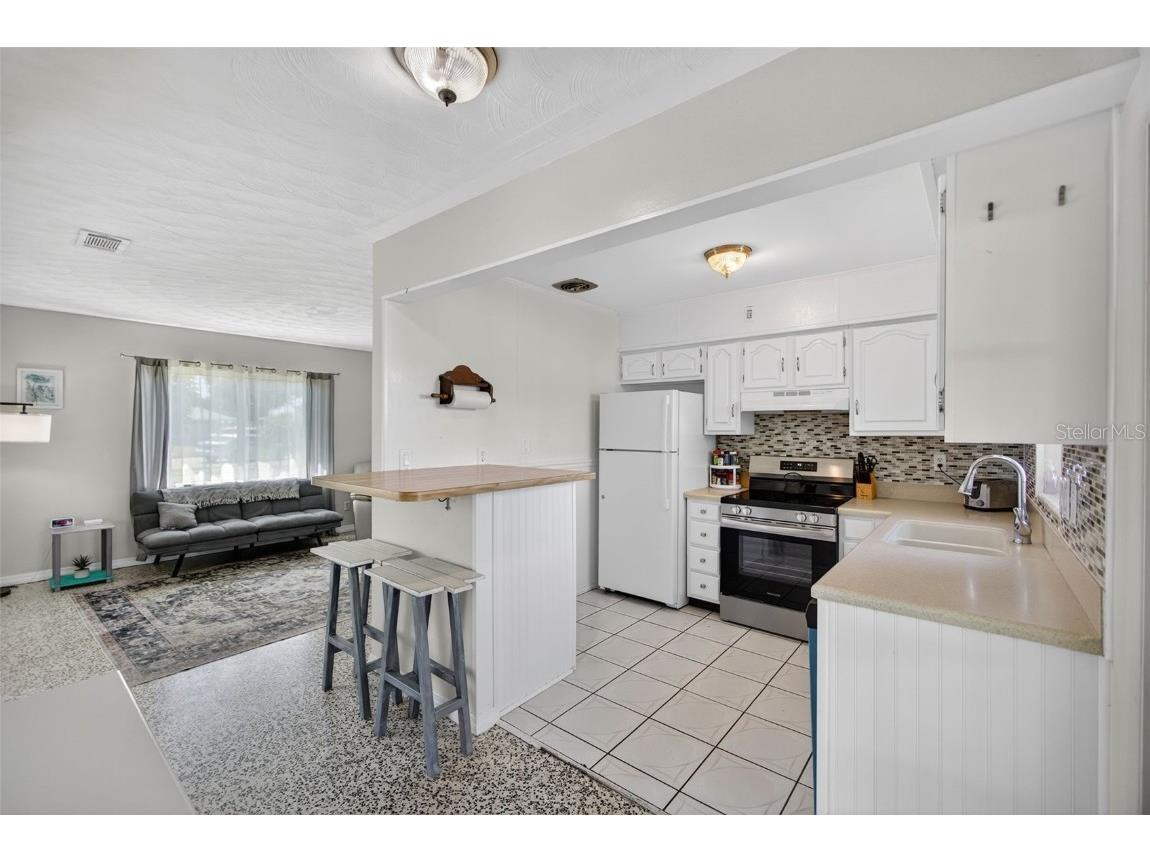 1004 Orlando Avenue Bradenton FL 34207 A4666408 image18