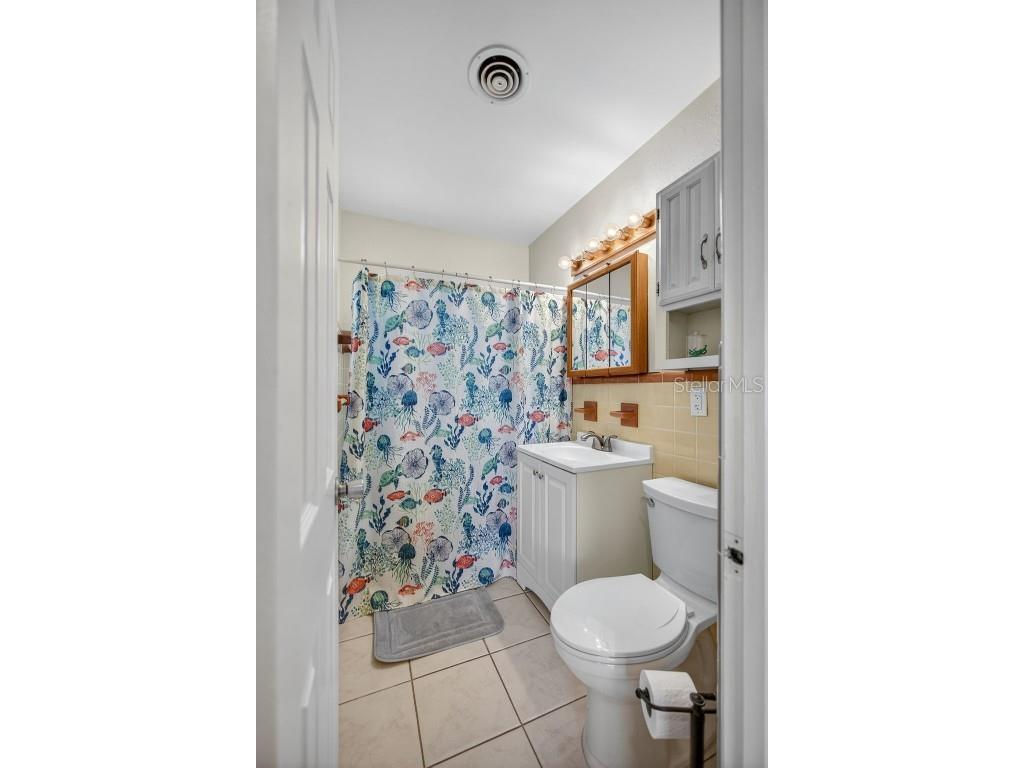 1004 Orlando Avenue Bradenton FL 34207 A4666408 image22