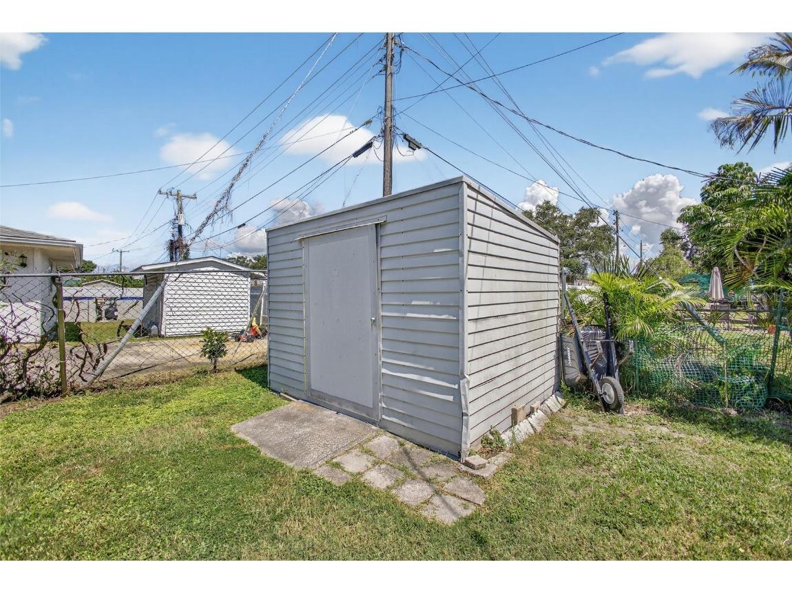 1004 Orlando Avenue Bradenton FL 34207 A4666408 image34